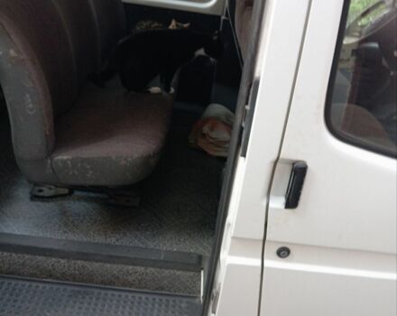 Белый Форд Транзит, объемом двигателя 2 л и пробегом 160 тыс. км за 3300 $, фото 2 на Automoto.ua