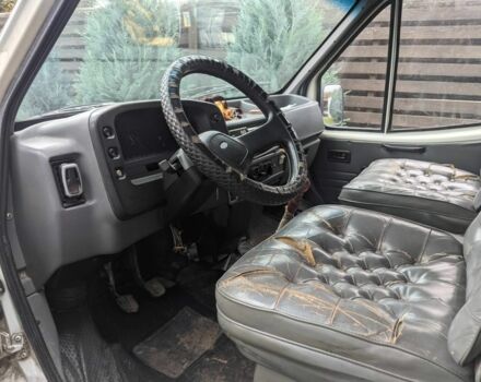 Форд Транзит 1987 в Калуше на Automoto.ua Белый Форд Транзит, объемом двигателя 2.5 л и пробегом 80 тыс. км за 2000 $, фото 4 на Automoto.ua