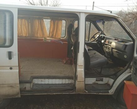 Белый Форд Транзит, объемом двигателя 0 л и пробегом 50 тыс. км за 1183 $, фото 4 на Automoto.ua