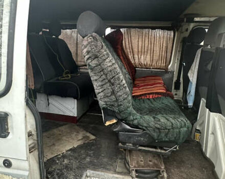 Белый Форд Транзит, объемом двигателя 2.5 л и пробегом 500 тыс. км за 2000 $, фото 10 на Automoto.ua