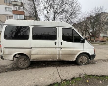 Белый Форд Транзит, объемом двигателя 2 л и пробегом 400 тыс. км за 1100 $, фото 2 на Automoto.ua