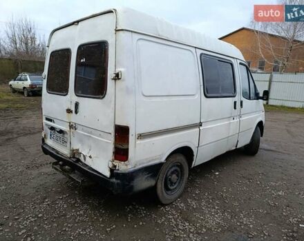 Білий Форд Транзит, об'ємом двигуна 2.5 л та пробігом 300 тис. км за 1350 $, фото 8 на Automoto.ua