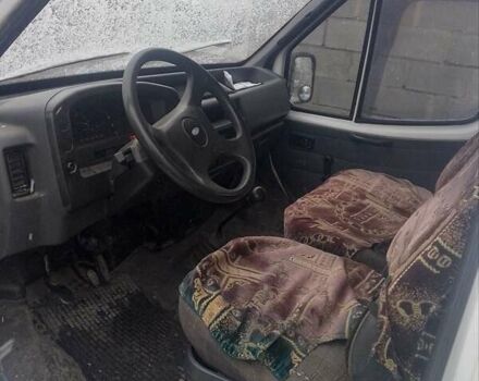 Білий Форд Транзит, об'ємом двигуна 2.5 л та пробігом 260 тис. км за 2099 $, фото 4 на Automoto.ua