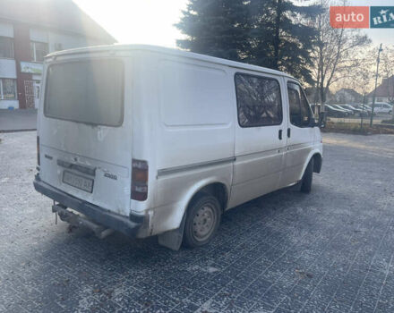 Білий Форд Транзит, об'ємом двигуна 2.5 л та пробігом 300 тис. км за 1350 $, фото 4 на Automoto.ua