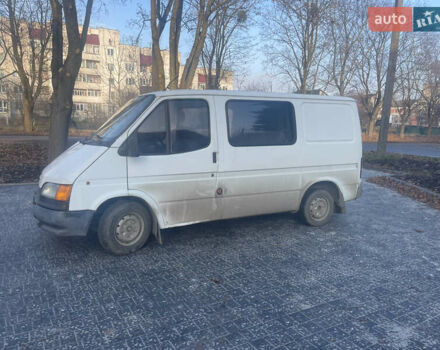 Білий Форд Транзит, об'ємом двигуна 2.5 л та пробігом 300 тис. км за 1350 $, фото 1 на Automoto.ua