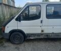 Белый Форд Транзит, объемом двигателя 2.5 л и пробегом 650 тыс. км за 1125 $, фото 1 на Automoto.ua