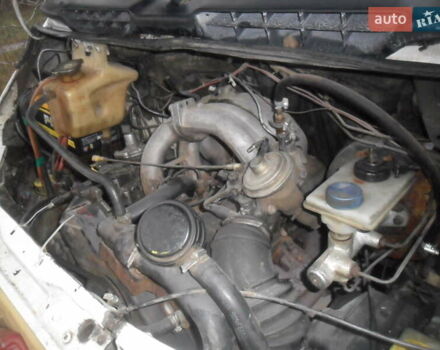 Білий Форд Транзит, об'ємом двигуна 2.5 л та пробігом 230 тис. км за 2500 $, фото 11 на Automoto.ua