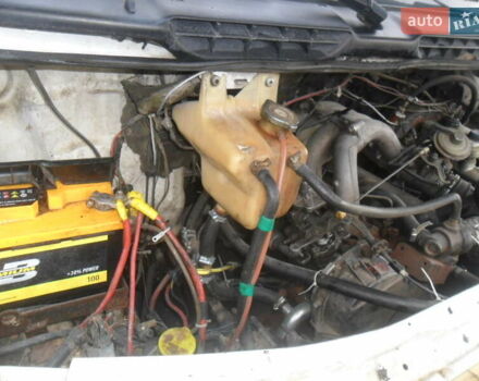 Білий Форд Транзит, об'ємом двигуна 2.5 л та пробігом 230 тис. км за 2500 $, фото 10 на Automoto.ua