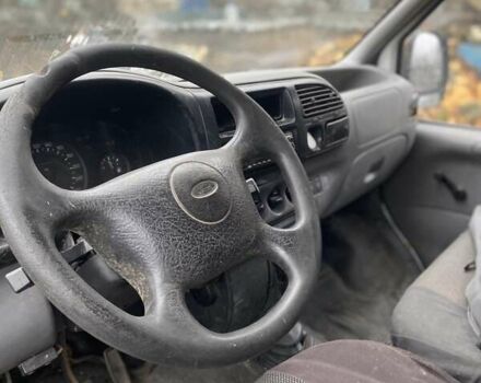 Білий Форд Транзит, об'ємом двигуна 2.5 л та пробігом 300 тис. км за 2600 $, фото 4 на Automoto.ua