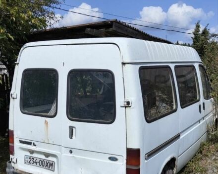 Белый Форд Транзит, объемом двигателя 2.5 л и пробегом 150 тыс. км за 1850 $, фото 1 на Automoto.ua