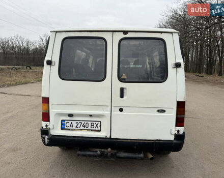 Белый Форд Транзит, объемом двигателя 2.5 л и пробегом 400 тыс. км за 2500 $, фото 3 на Automoto.ua