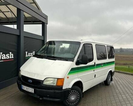 Белый Форд Транзит, объемом двигателя 2.5 л и пробегом 300 тыс. км за 1950 $, фото 2 на Automoto.ua