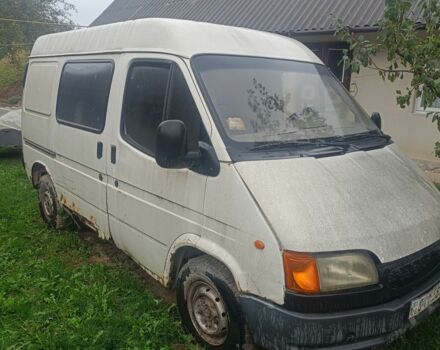 Білий Форд Транзит, об'ємом двигуна 0 л та пробігом 325 тис. км за 966 $, фото 3 на Automoto.ua