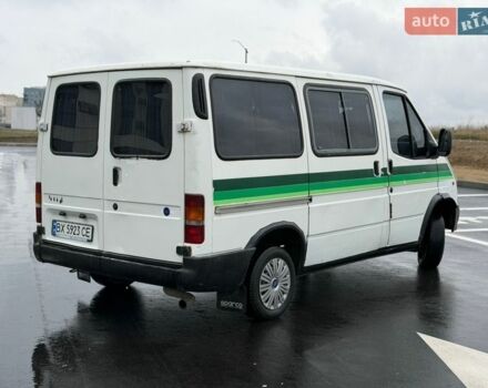 Белый Форд Транзит, объемом двигателя 2.5 л и пробегом 300 тыс. км за 1790 $, фото 3 на Automoto.ua