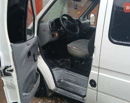 Білий Форд Транзит, об'ємом двигуна 2.5 л та пробігом 390 тис. км за 2600 $, фото 16 на Automoto.ua