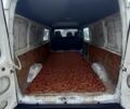 Белый Форд Транзит, объемом двигателя 2.5 л и пробегом 370 тыс. км за 118000 $, фото 4 на Automoto.ua
