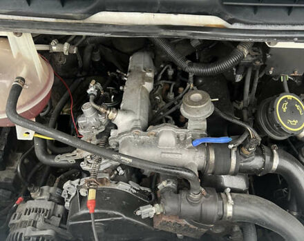 Белый Форд Транзит, объемом двигателя 2.5 л и пробегом 373 тыс. км за 4000 $, фото 10 на Automoto.ua