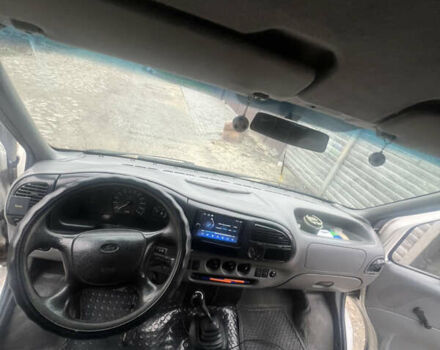 Белый Форд Транзит, объемом двигателя 2.5 л и пробегом 373 тыс. км за 4000 $, фото 9 на Automoto.ua