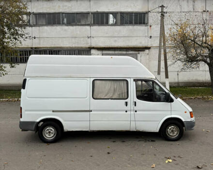 Білий Форд Транзит, об'ємом двигуна 2.5 л та пробігом 300 тис. км за 2799 $, фото 5 на Automoto.ua