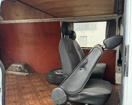 Білий Форд Транзит, об'ємом двигуна 2.5 л та пробігом 300 тис. км за 2799 $, фото 25 на Automoto.ua