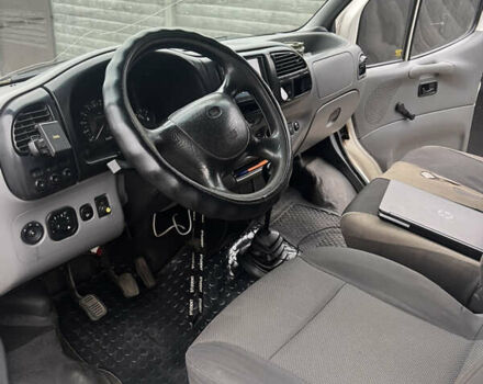 Белый Форд Транзит, объемом двигателя 2.5 л и пробегом 373 тыс. км за 4000 $, фото 7 на Automoto.ua