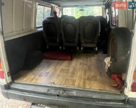 Білий Форд Транзит, об'ємом двигуна 2.5 л та пробігом 386 тис. км за 3500 $, фото 9 на Automoto.ua