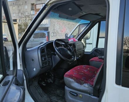 Белый Форд Транзит, объемом двигателя 2.4 л и пробегом 290 тыс. км за 6500 $, фото 2 на Automoto.ua