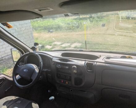 Белый Форд Транзит, объемом двигателя 2 л и пробегом 390 тыс. км за 2000 $, фото 9 на Automoto.ua