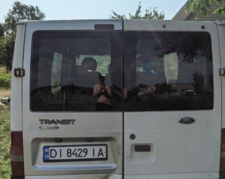 Белый Форд Транзит, объемом двигателя 2 л и пробегом 390 тыс. км за 2000 $, фото 4 на Automoto.ua