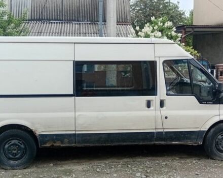 Білий Форд Транзит, об'ємом двигуна 2.5 л та пробігом 300 тис. км за 2810 $, фото 1 на Automoto.ua