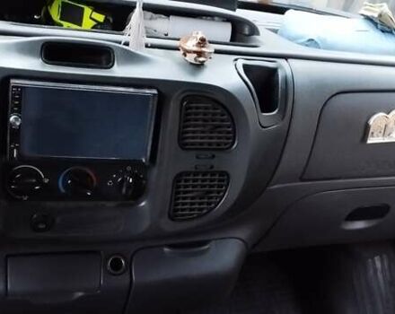 Белый Форд Транзит, объемом двигателя 2 л и пробегом 329 тыс. км за 5200 $, фото 1 на Automoto.ua