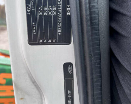 Белый Форд Транзит, объемом двигателя 2 л и пробегом 257 тыс. км за 2800 $, фото 11 на Automoto.ua