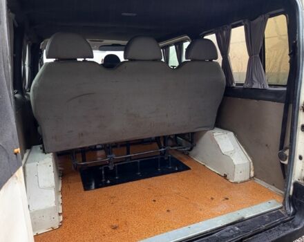 Белый Форд Транзит, объемом двигателя 2 л и пробегом 271 тыс. км за 3600 $, фото 11 на Automoto.ua