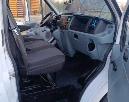 Білий Форд Транзит, об'ємом двигуна 2.2 л та пробігом 341 тис. км за 5900 $, фото 13 на Automoto.ua