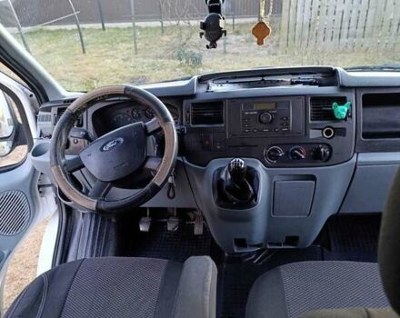 Белый Форд Транзит, объемом двигателя 2.2 л и пробегом 341 тыс. км за 5900 $, фото 9 на Automoto.ua