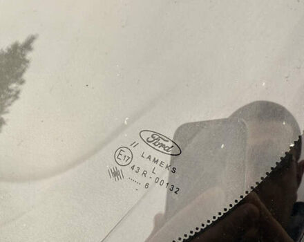 Белый Форд Транзит, объемом двигателя 2 л и пробегом 235 тыс. км за 4599 $, фото 34 на Automoto.ua