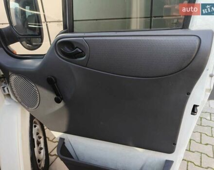 Білий Форд Транзит, об'ємом двигуна 2 л та пробігом 330 тис. км за 4999 $, фото 17 на Automoto.ua