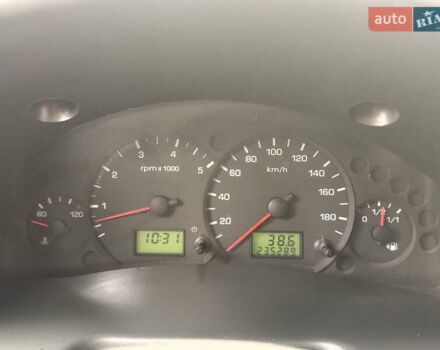 Белый Форд Транзит, объемом двигателя 2 л и пробегом 235 тыс. км за 4599 $, фото 16 на Automoto.ua