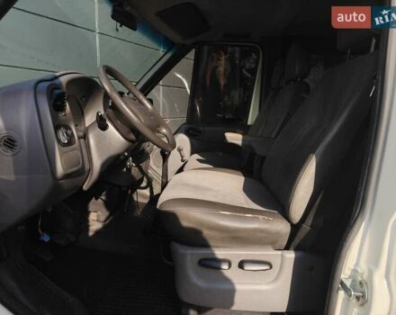 Білий Форд Транзит, об'ємом двигуна 2 л та пробігом 330 тис. км за 4999 $, фото 1 на Automoto.ua