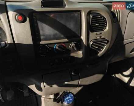Білий Форд Транзит, об'ємом двигуна 2 л та пробігом 330 тис. км за 4999 $, фото 6 на Automoto.ua