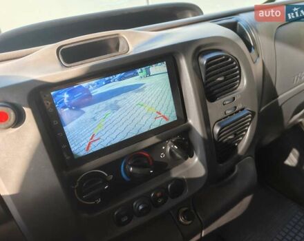 Білий Форд Транзит, об'ємом двигуна 2 л та пробігом 330 тис. км за 4999 $, фото 3 на Automoto.ua