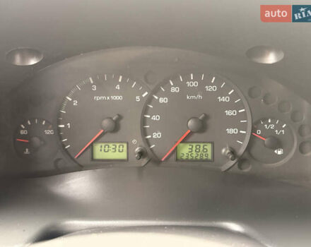 Белый Форд Транзит, объемом двигателя 2 л и пробегом 235 тыс. км за 4599 $, фото 13 на Automoto.ua