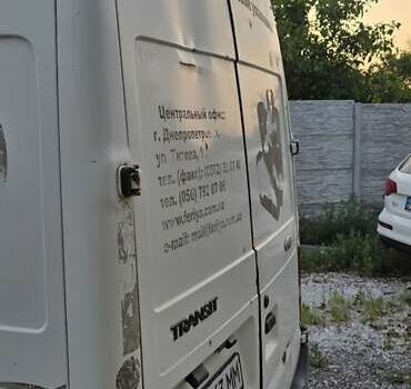 Білий Форд Транзит, об'ємом двигуна 2.4 л та пробігом 40 тис. км за 4800 $, фото 12 на Automoto.ua
