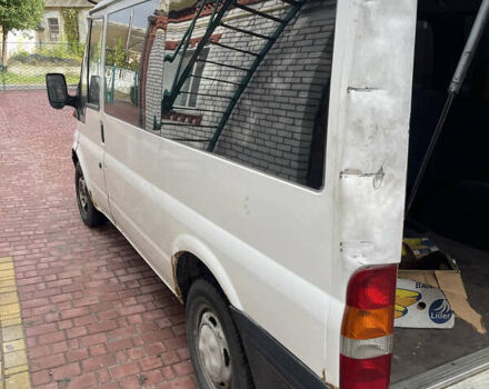 Белый Форд Транзит, объемом двигателя 2 л и пробегом 300 тыс. км за 2350 $, фото 9 на Automoto.ua