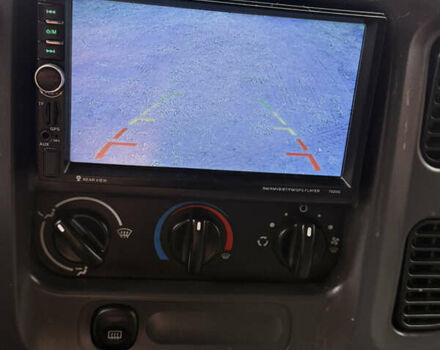 Белый Форд Транзит, объемом двигателя 2 л и пробегом 235 тыс. км за 4599 $, фото 14 на Automoto.ua