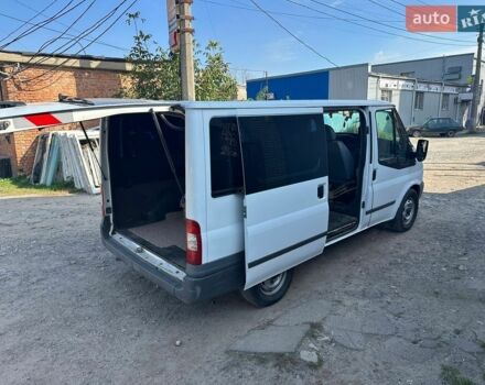 Білий Форд Транзит, об'ємом двигуна 2.2 л та пробігом 406 тис. км за 6600 $, фото 6 на Automoto.ua