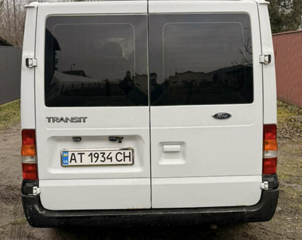 Белый Форд Транзит, объемом двигателя 2 л и пробегом 235 тыс. км за 4599 $, фото 5 на Automoto.ua