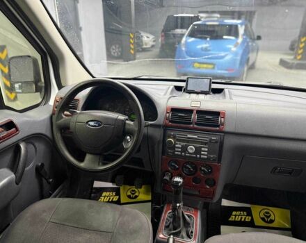 Форд Транзит 2007 у Чернівцях на Automoto.ua Білий Форд Транзит, об'ємом двигуна 1.8 л та пробігом 267 тис. км за 5000 $, фото 8 на Automoto.ua