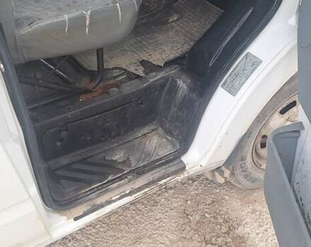 Білий Форд Транзит, об'ємом двигуна 2.4 л та пробігом 400 тис. км за 6500 $, фото 7 на Automoto.ua