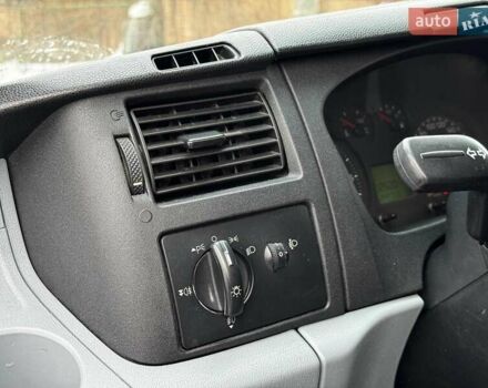 Белый Форд Транзит, объемом двигателя 2.4 л и пробегом 343 тыс. км за 6990 $, фото 19 на Automoto.ua